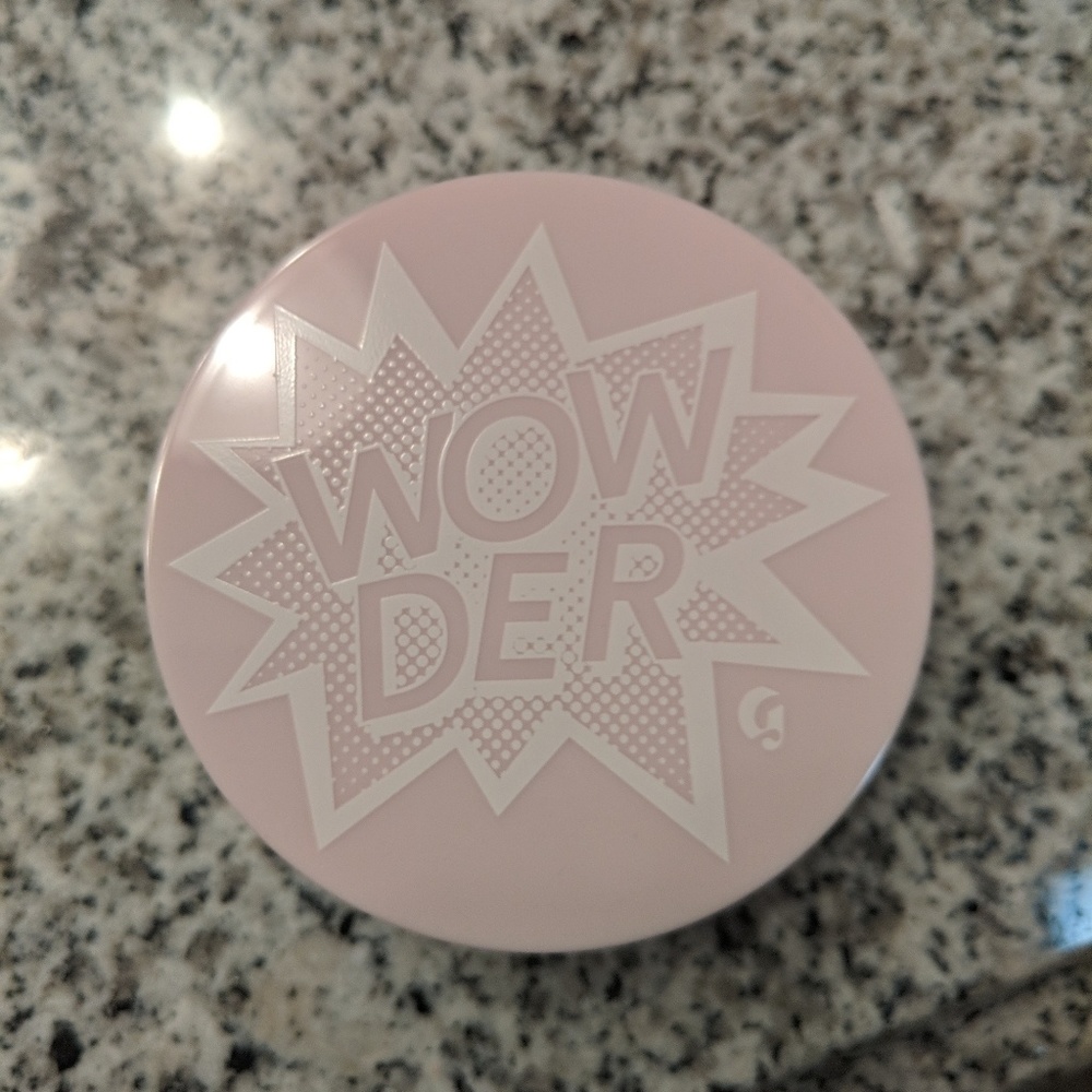Glossier Wowder - Dark/ Deep (NWT)